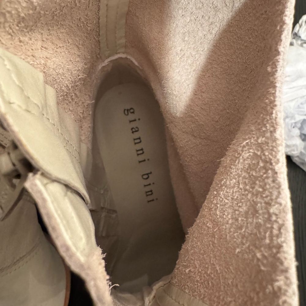 Gianni Bini Darnold Nubuck Block Heel Booties - Picture 9 of 12